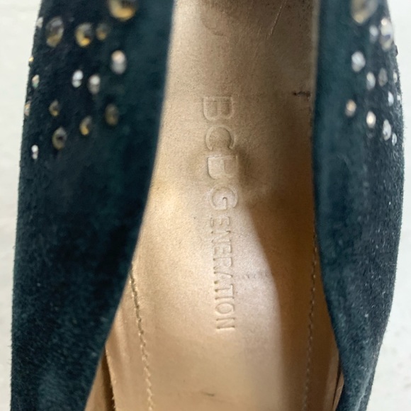 BCBG Heels Size 40 - Picture 3 of 3